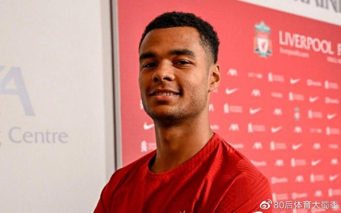 成为了尤文 成为了尤文